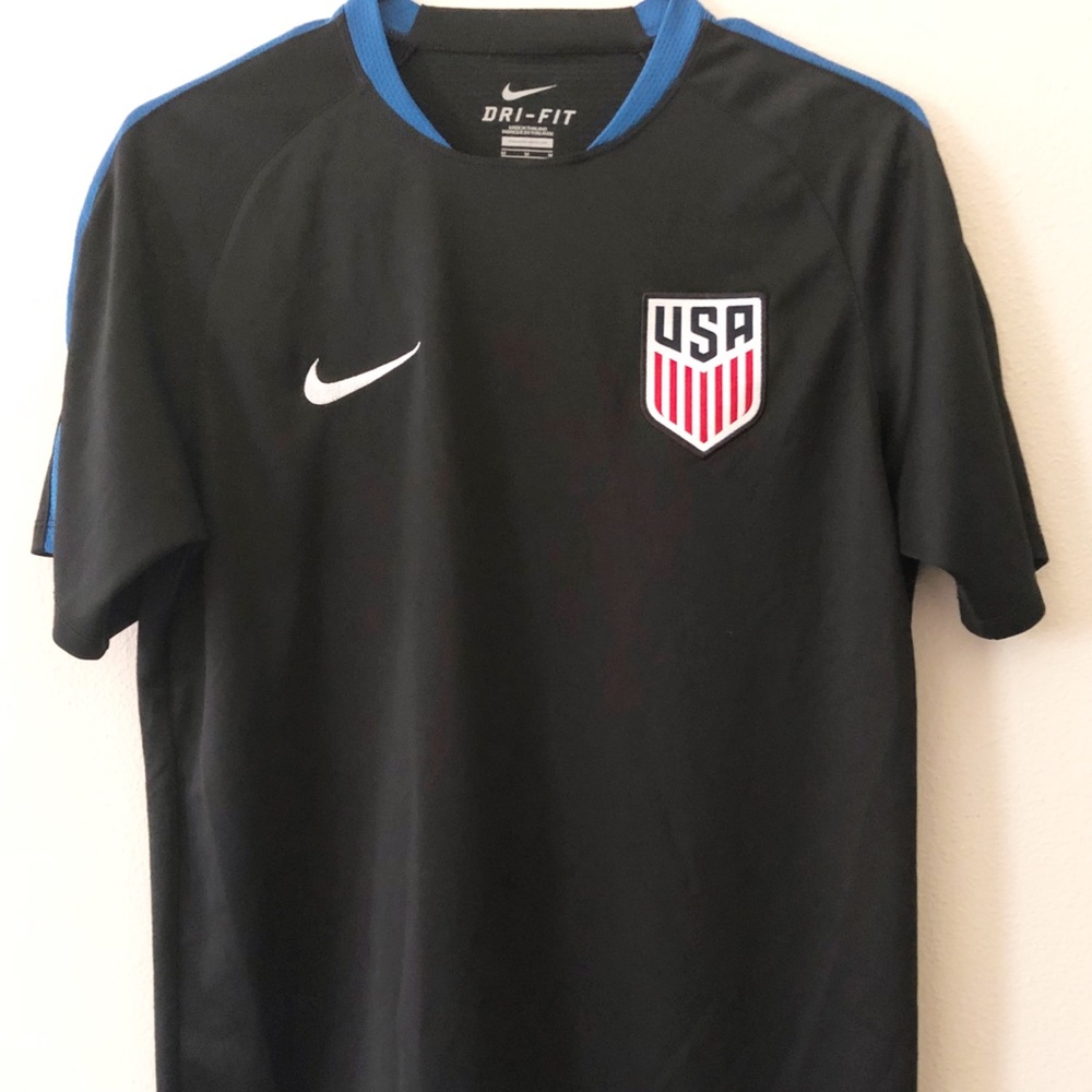 Nike Team USA Soccer Shirt Size M